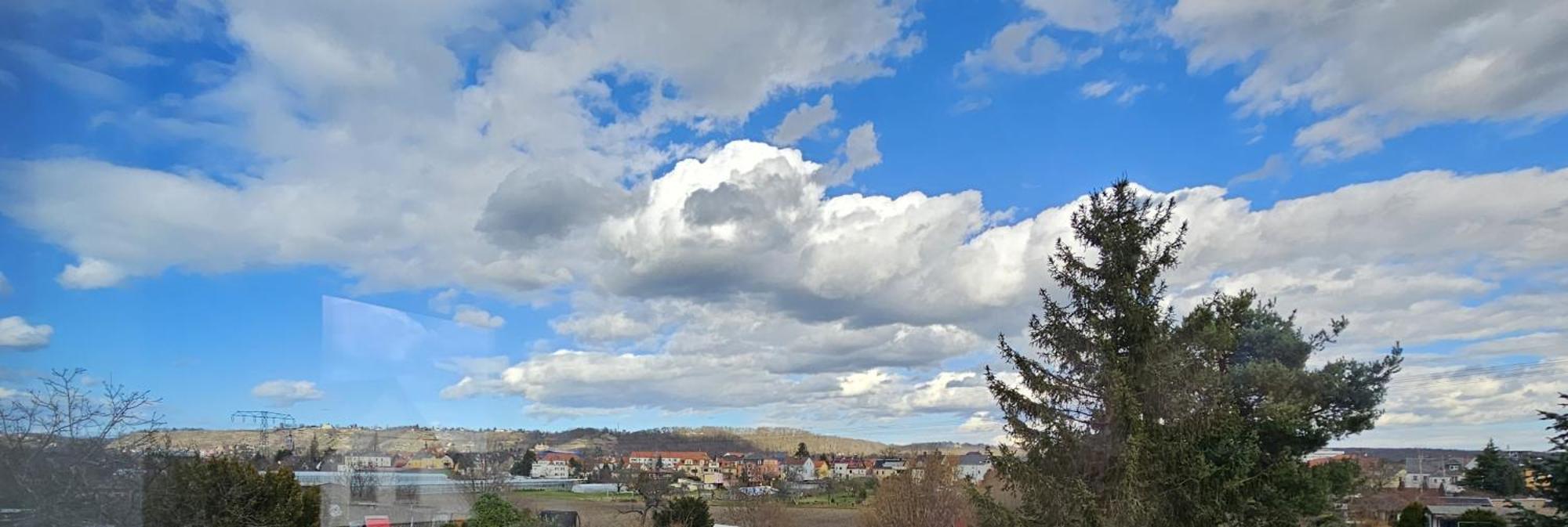 Sehr Schoenes Und Grosses Haus In Dresden - Partys Und Andere Feierlichkeiten Sind Wegen Eventueller Laermbelaestigung Nicht Gestattet 외부 사진